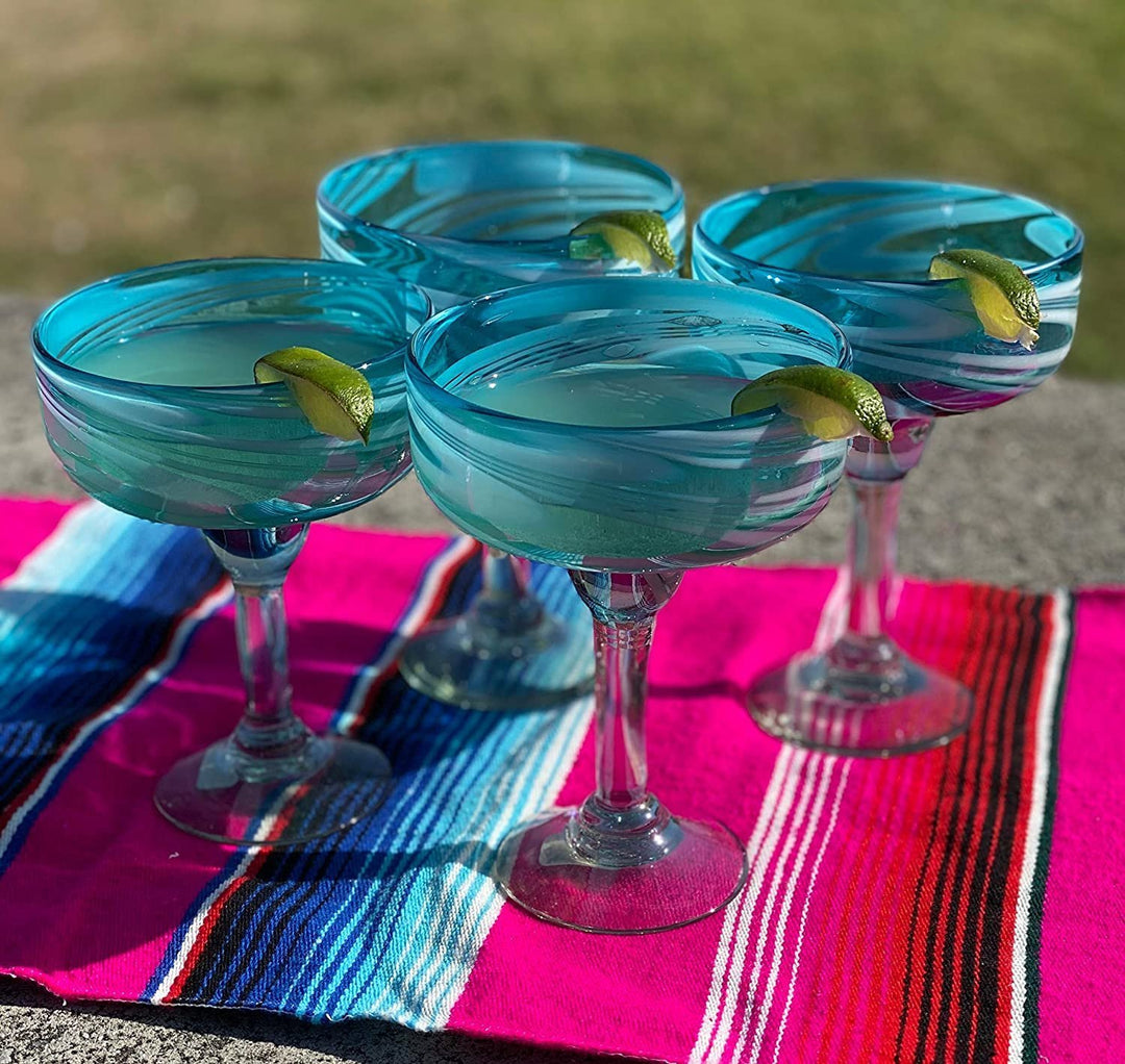 Mexican Hand Blown Glass – Set of 4 Hand Blown Margarita Glasses Aqua Swirl (16 oz) - Dos Sueños