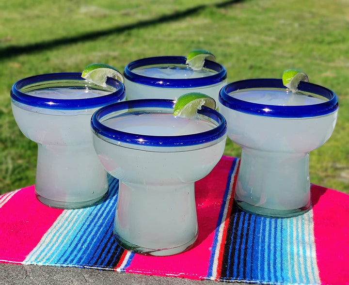 Dos Sueños Mexikanisches mundgeblasenes Glas – Set mit 4 mundgeblasenen, stiellosen Margarita-Gläsern mit blauem Rand (14 Unzen)